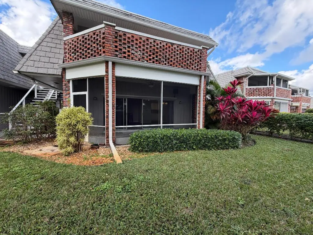 340 Orange Tree Drive #1, Atlantis, FL 33462 - Image #1