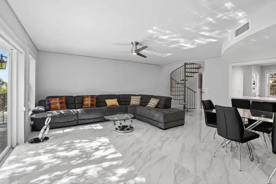 650 Tennis Club Drive #311, Fort Lauderdale, FL 33311 - Image #3