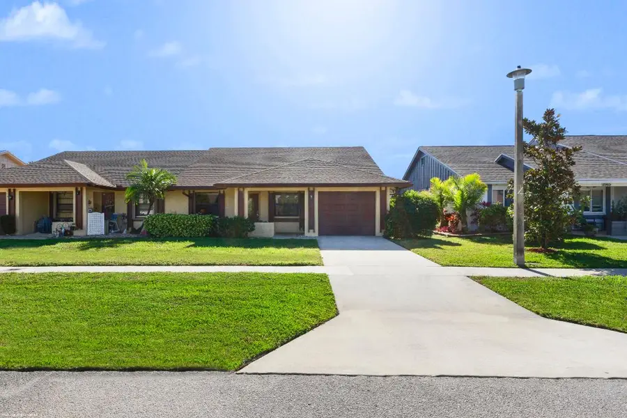 11951 Suellen Circle, Wellington, FL 33414 - Image #2