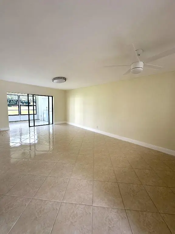 9440 SW 8th Street #109, Boca Raton, FL 33428 - Image #3