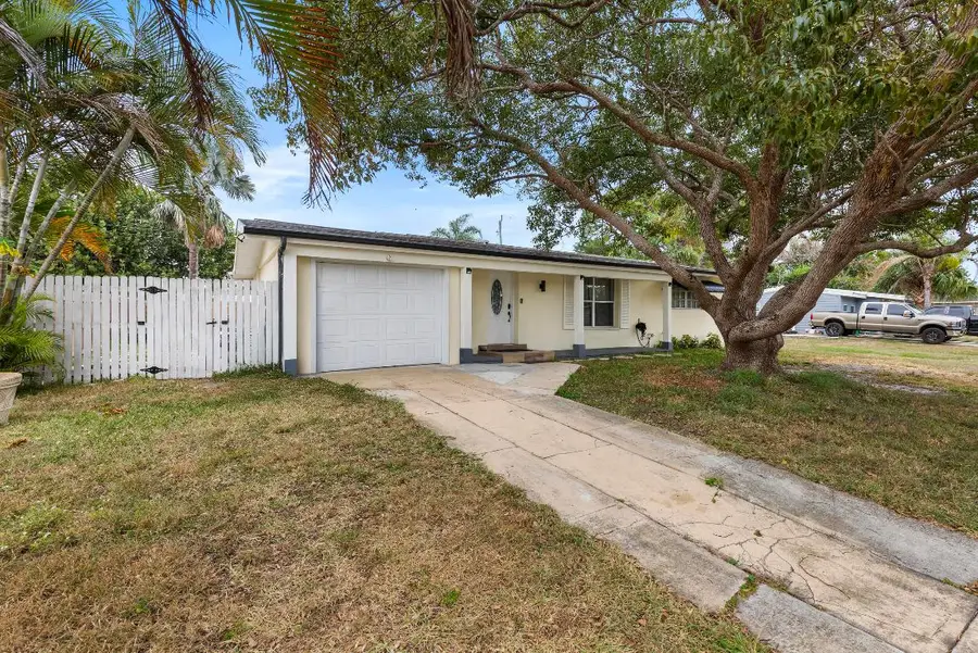 173 SE Placita Court, Port Saint Lucie, FL 34983 - Image #3