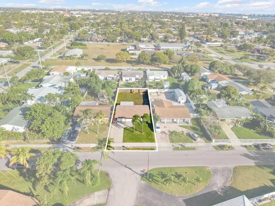 615 Garnett Street, Lantana, FL 33462 - Image #3