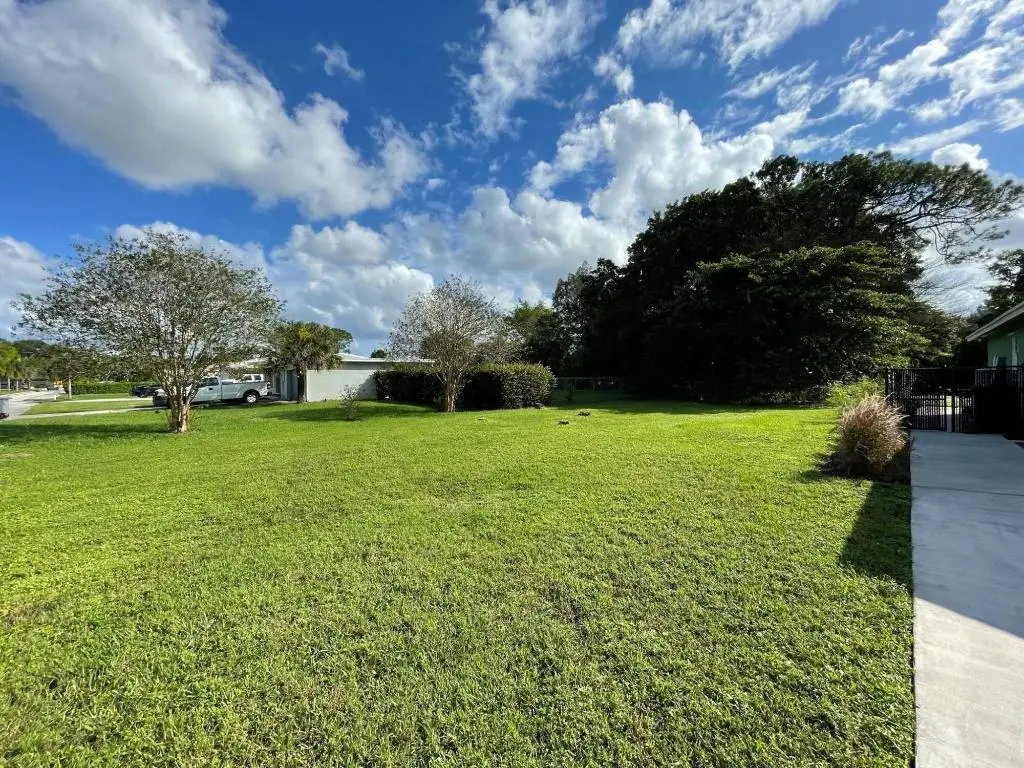 5122 Lake Boulevard, Delray Beach, FL 33484 - #1