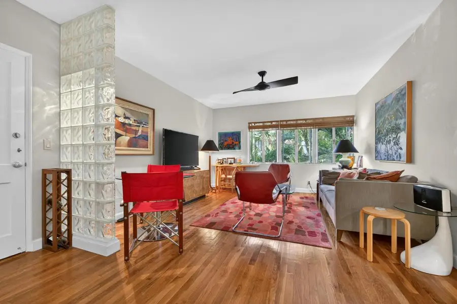 381 S Lake Drive #16, Palm Beach, FL 33480 - Image #3