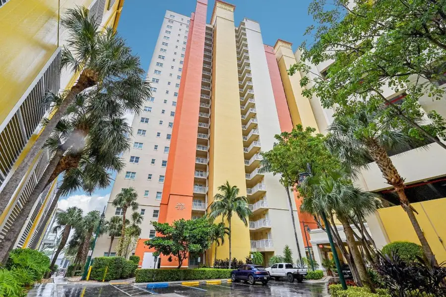 2650 Lake Shore Drive #1006, Riviera Beach, FL 33404 - #2