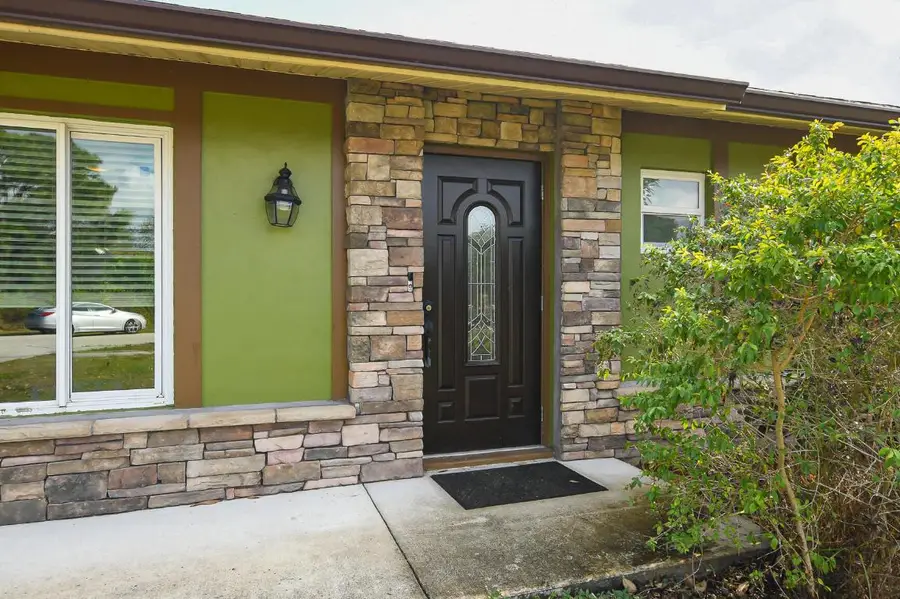 610 NW Marion Avenue, Port Saint Lucie, FL 34983 - Image #3