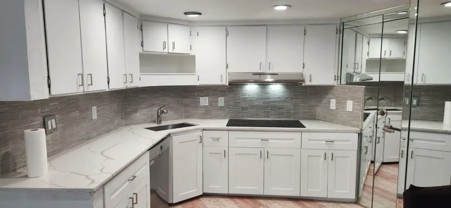 3700 Galt Ocean Drive #1702, Fort Lauderdale, FL 33308 - Image #2