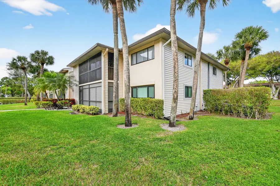 15488 Lakes Of Delray Boulevard #207, Delray Beach, FL 33484 - #3