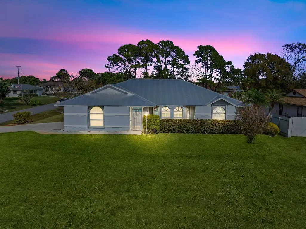 401 SE Faith Terrace, Port Saint Lucie, FL 34983 - Image #1