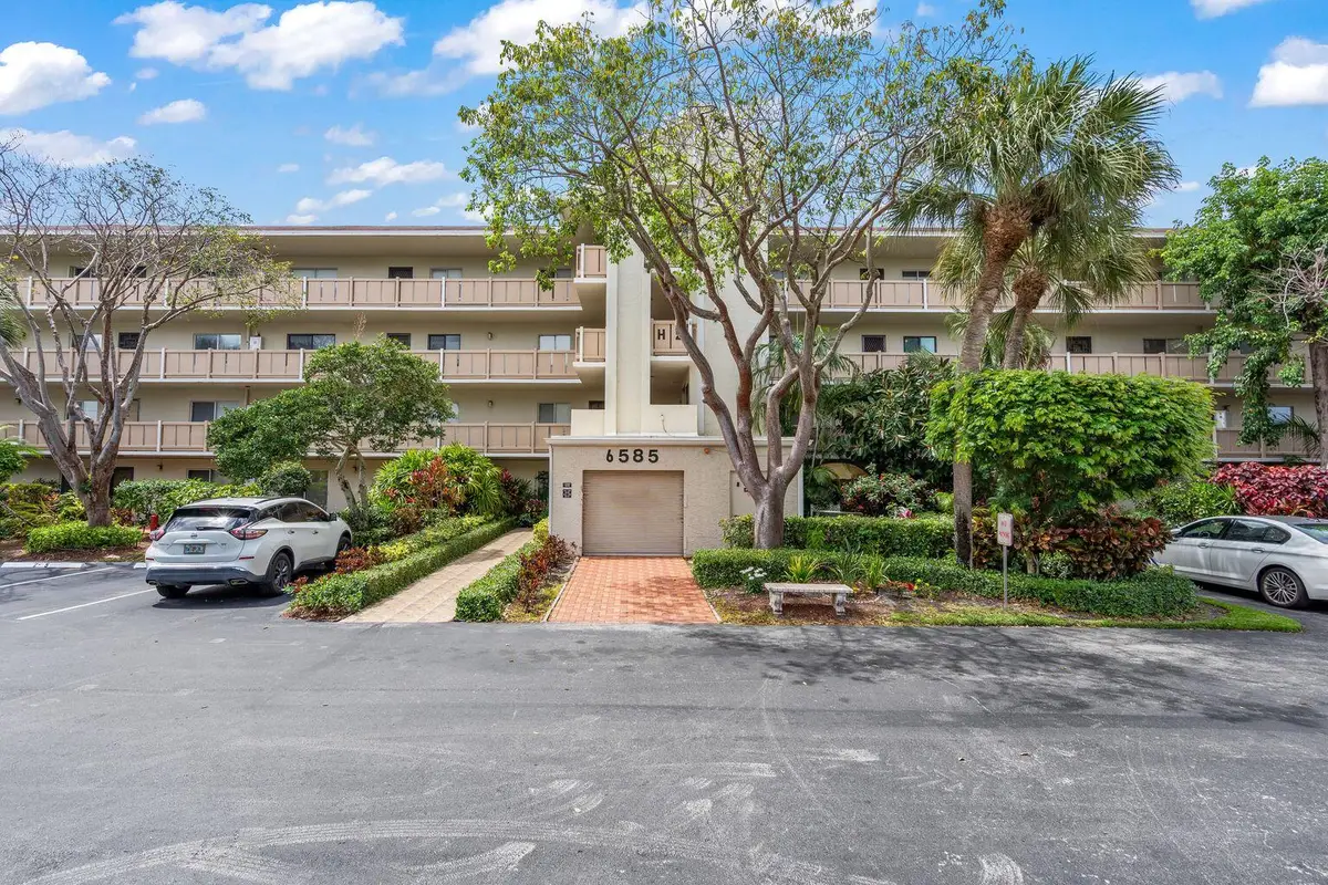 6585 Kensington Lane #204, Delray Beach, FL 33446 - Image #1