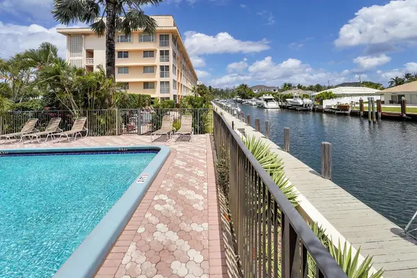 750 NE Spanish River Boulevard #1020, Boca Raton, FL 33431
