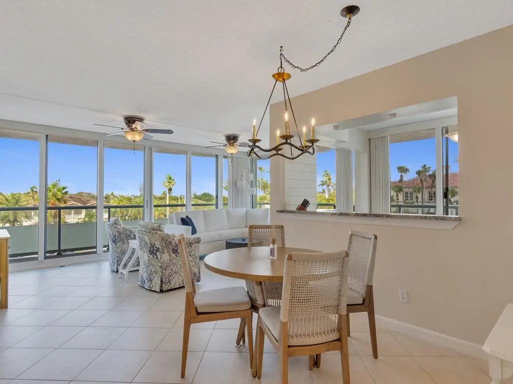3554 Ocean Drive #302, Vero Beach, FL 32963 - Image #1