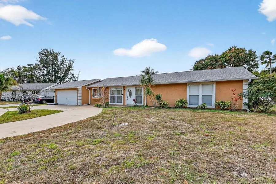 331 NE Camelot Drive, Port Saint Lucie, FL 34983 - Image #3