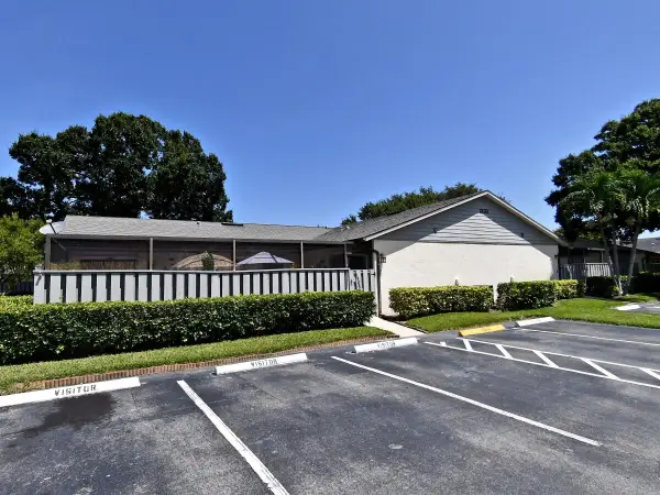 1333 Peppertree Trail #Apt C, Fort Pierce, FL 34950