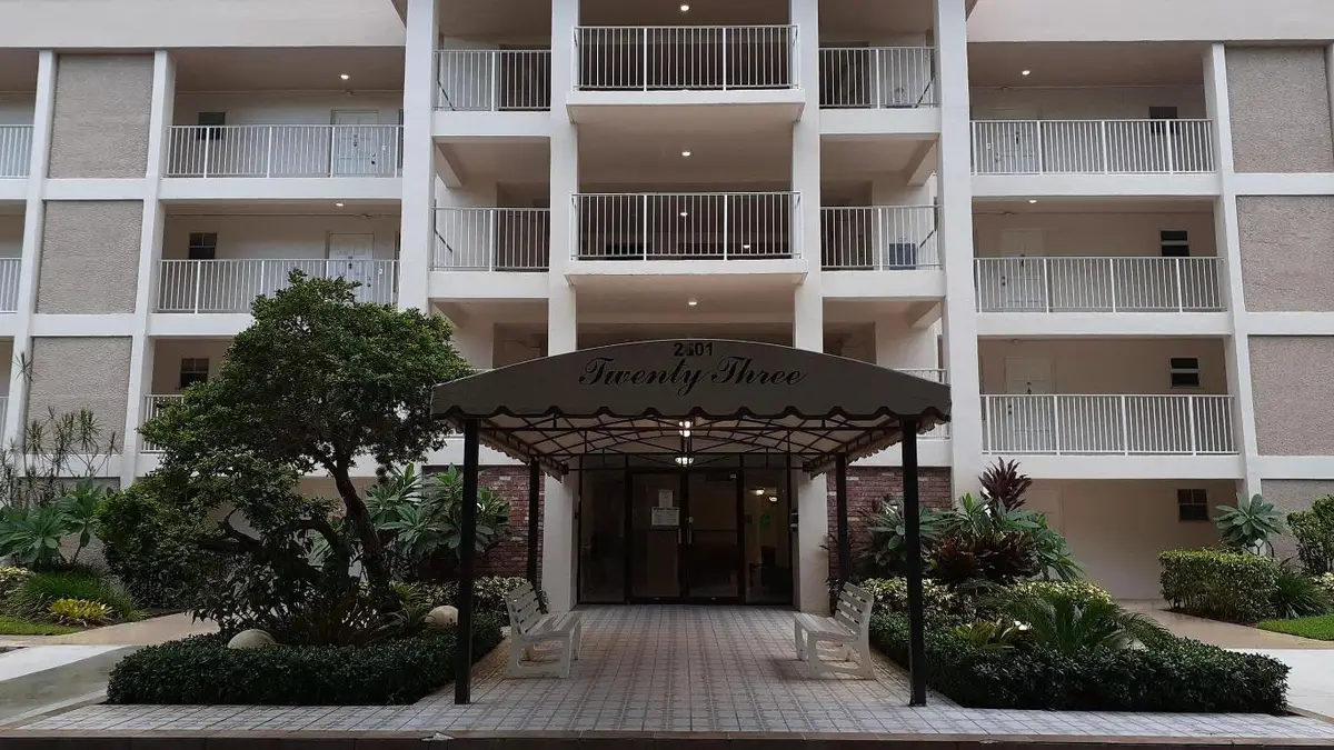 2601 S Course Drive #203, Pompano Beach, FL 33069 - Image #1