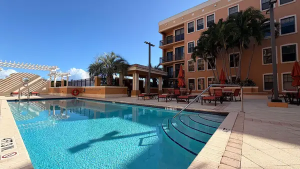 511 Lucerne Avenue #610, Lake Worth Beach, FL 33460