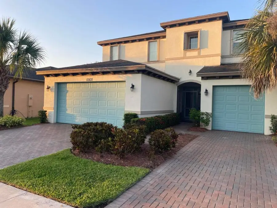 11931 SW Crestwood Circle, Port Saint Lucie, FL 34987 - Image #2