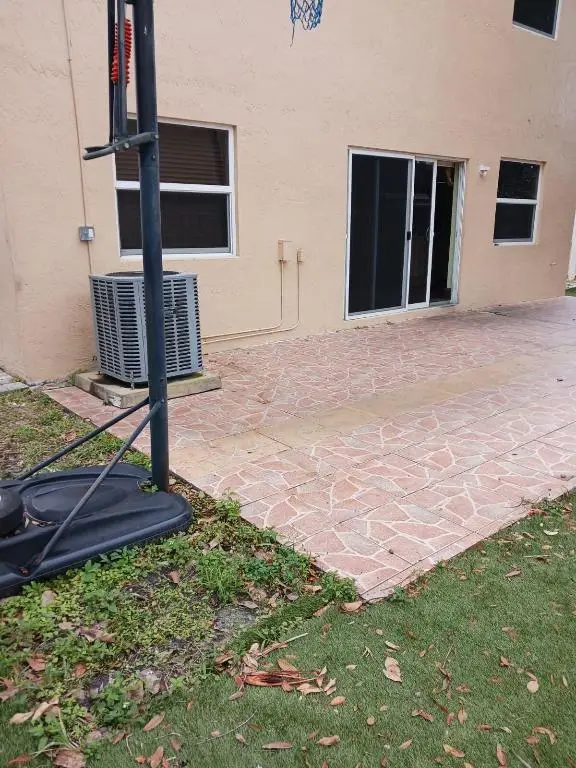 12633 NW 13 Court, Sunrise, FL 33323 - Image #2