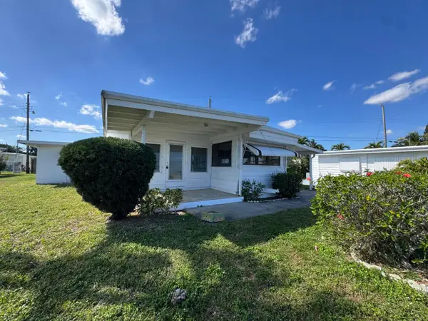 14577 Glenview Drive, Delray Beach, FL 33445