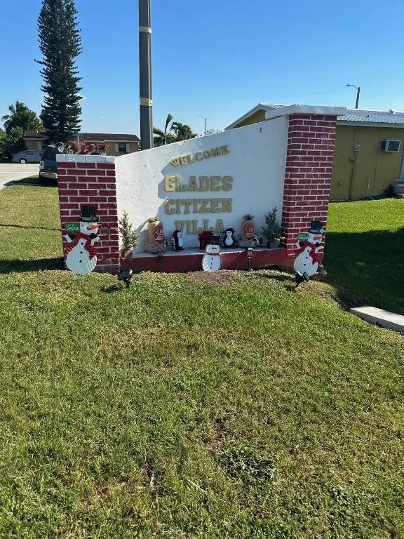 501 W Baines Terrace, Pahokee, FL 33476 - #2