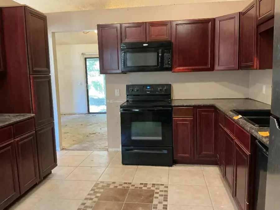 316 NW Hogan Street, Port Saint Lucie, FL 34983 - Image #2