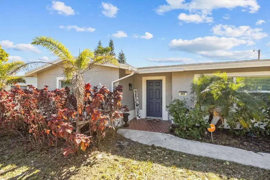 907 Antigua Avenue, Fort Pierce, FL 34982 - Image #3