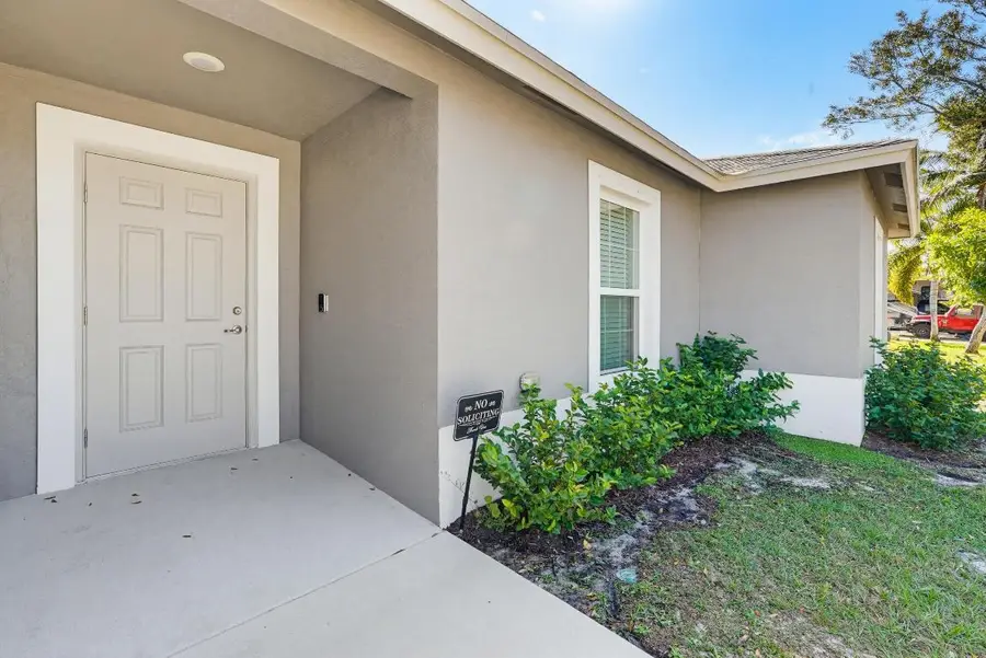 521 NW Colonial Street, Port Saint Lucie, FL 34983 - Image #3