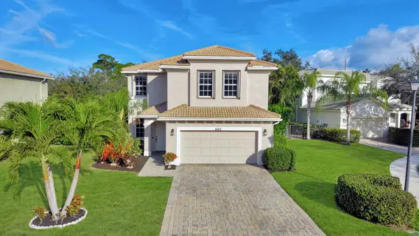 6143 SE Crooked Oak Avenue, Hobe Sound, FL 33455