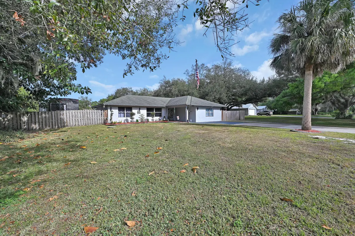 2404 Dade Road, Fort Pierce, FL 34982 - Image #1