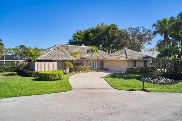 14 Marlwood Lane, Palm Beach Gardens, FL 33418