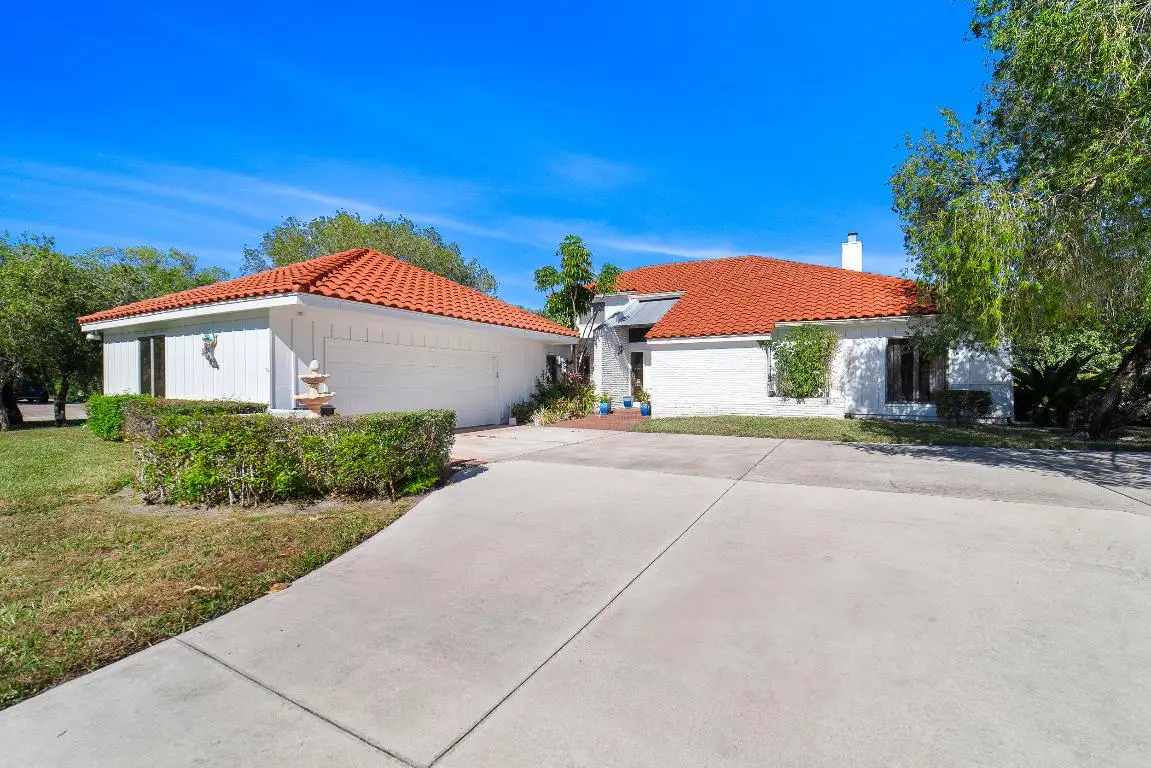 3000 Conifer Drive, Fort Pierce, FL 34951 - Image #1