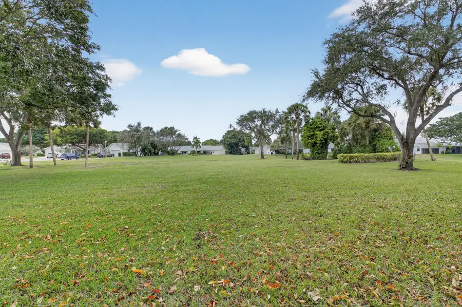 18101 107th Avenue S, Boca Raton, FL 33498 - Image #2