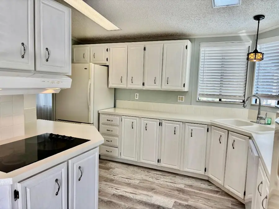 8203 Cinnamon Lane, Port Saint Lucie, FL 34952 - Image #2