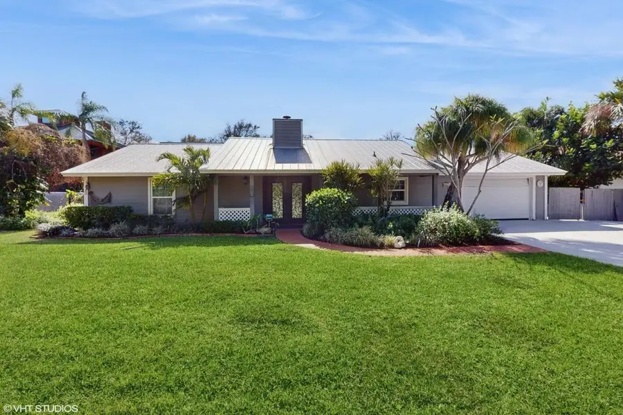 9278 SE Sharon Street Se, Hobe Sound, FL 33455 - Image #2