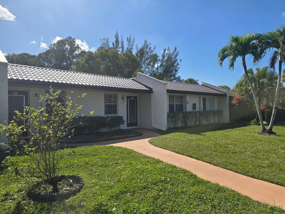 118 Lake Olive Drive, West Palm Beach, FL 33411 - Image #1
