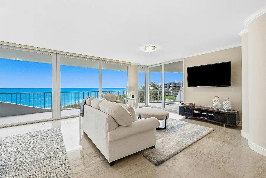 2001 SE Sailfish Point Boulevard #313, Stuart, FL 34996 - Image #2