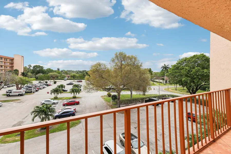 14575 Bonaire Boulevard #403, Delray Beach, FL 33446 - Image #3