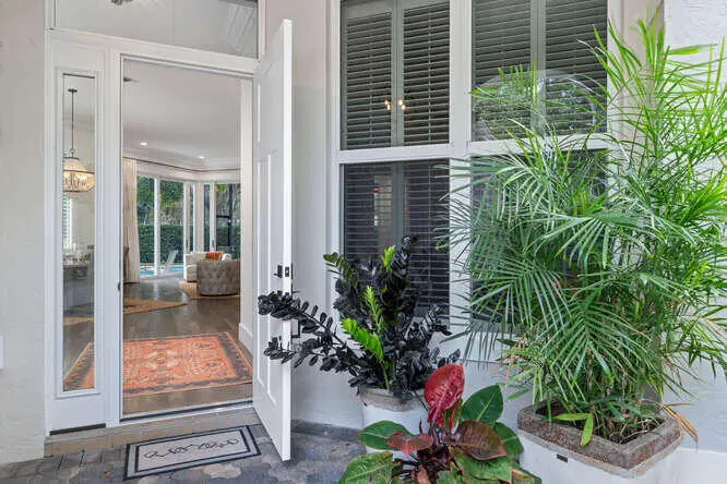 2707 Players Court, Wellington, FL 33414 - Image #2