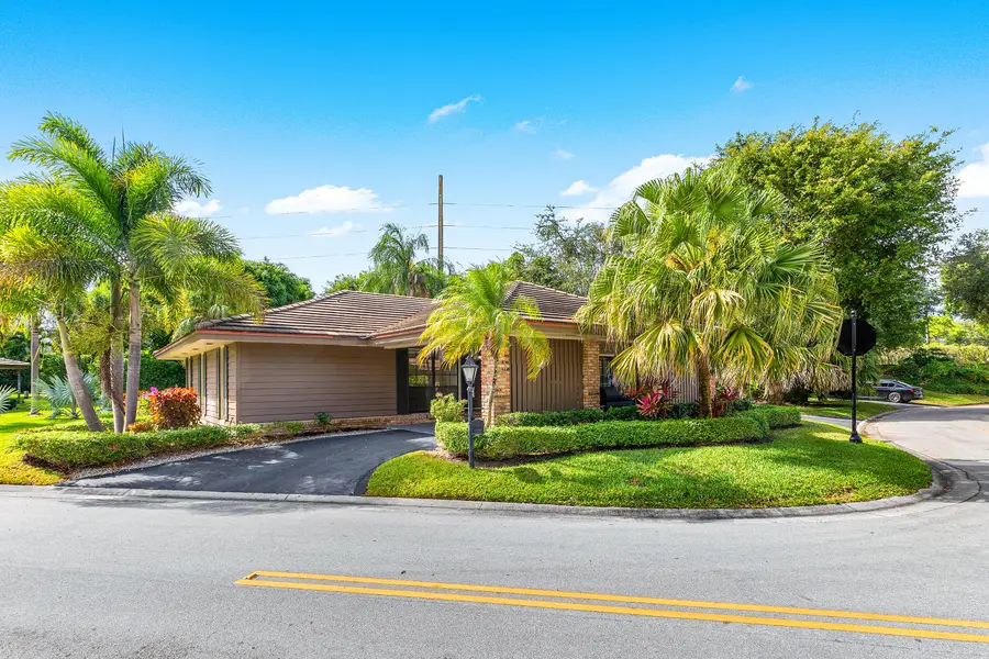 609 Cypress Key Drive, Atlantis, FL 33462 - Image #3