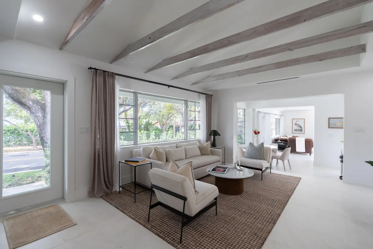 2330 Lake Avenue, West Palm Beach, FL 33401 - Image #1