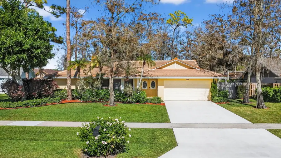 14059 Aster Avenue, Wellington, FL 33414 - Image #2