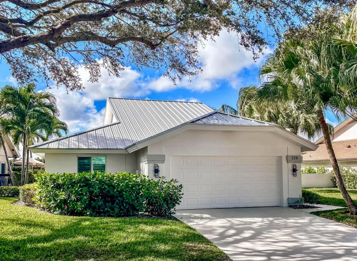228 Ridge Road, Jupiter, FL 33477 - Image #1