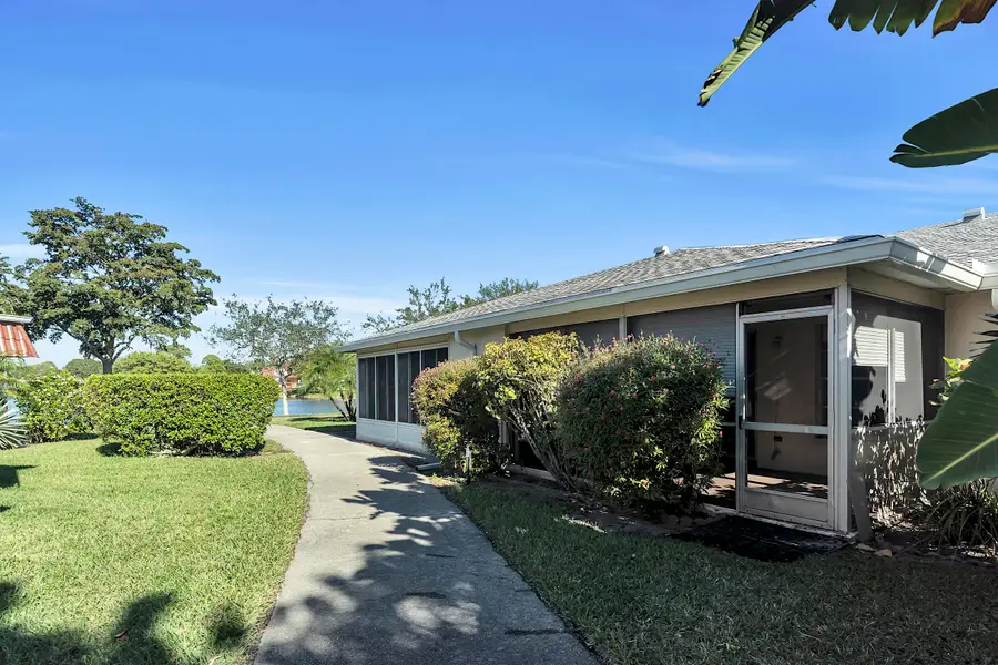 539 Franconia Circle #B, Lake Worth, FL 33467 - Image #3