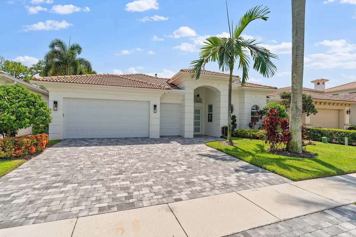 128 Abondance Drive, Palm Beach Gardens, FL 33410 - Image #1