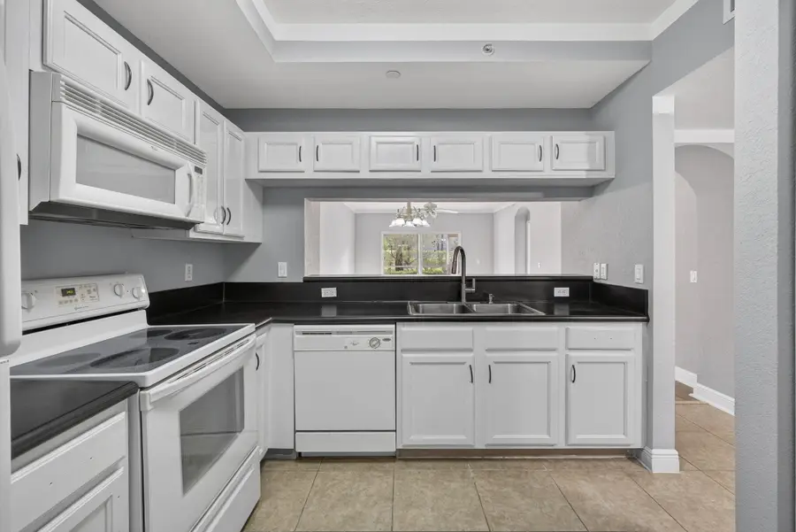 4723 Lucerne Lakes Boulevard E #612, Lake Worth, FL 33467 - Image #3