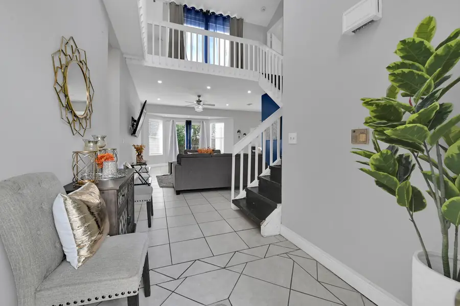 5120 Foxhall Drive S, West Palm Beach, FL 33417 - Image #2