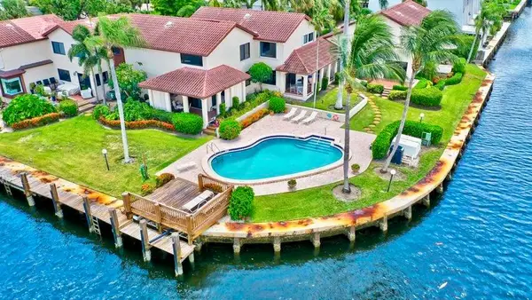 1005 Russell Drive #1, Highland Beach, FL 33487