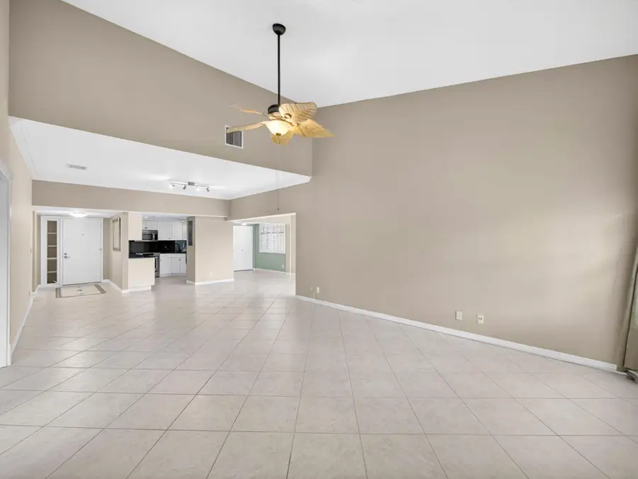 1660 Twelve Oaks Way #303, North Palm Beach, FL 33408 - Image #3