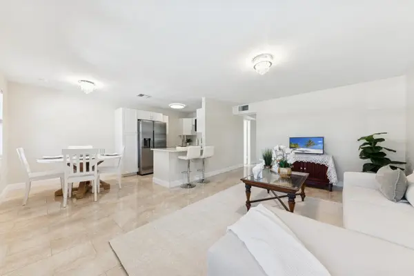 71 Northampton D, West Palm Beach, FL 33417