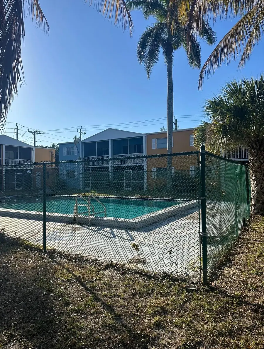 1505 Crescent Circle #C35, West Palm Beach, FL 33403 - #3